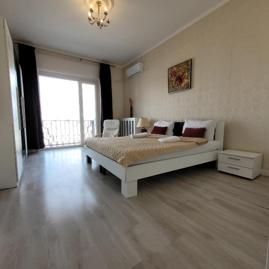 Anastasia Bratianu Apart 24B Beautiful View Self Check From 2 Pm Bukarest Eksteriør billede