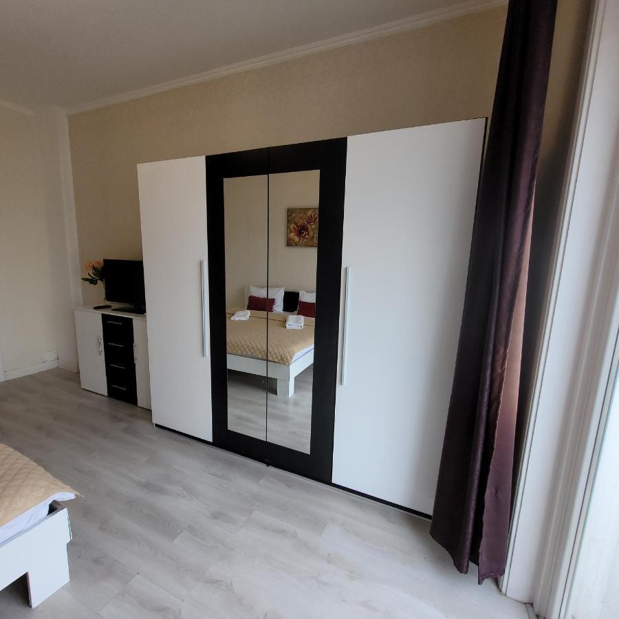 Anastasia Bratianu Apart 24B Beautiful View Self Check From 2 Pm Bukarest Eksteriør billede