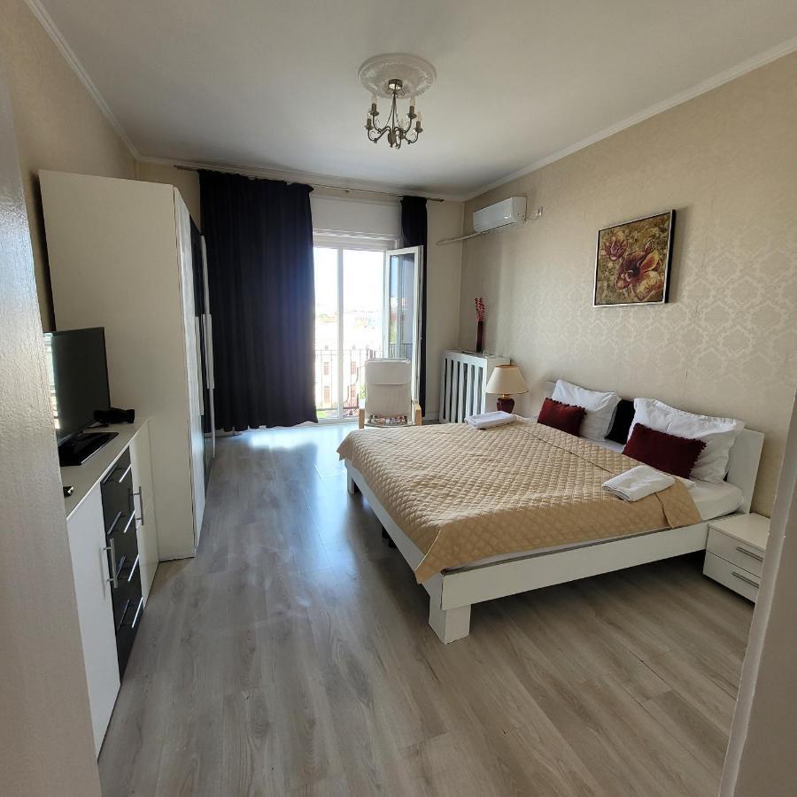 Anastasia Bratianu Apart 24B Beautiful View Self Check From 2 Pm Bukarest Eksteriør billede